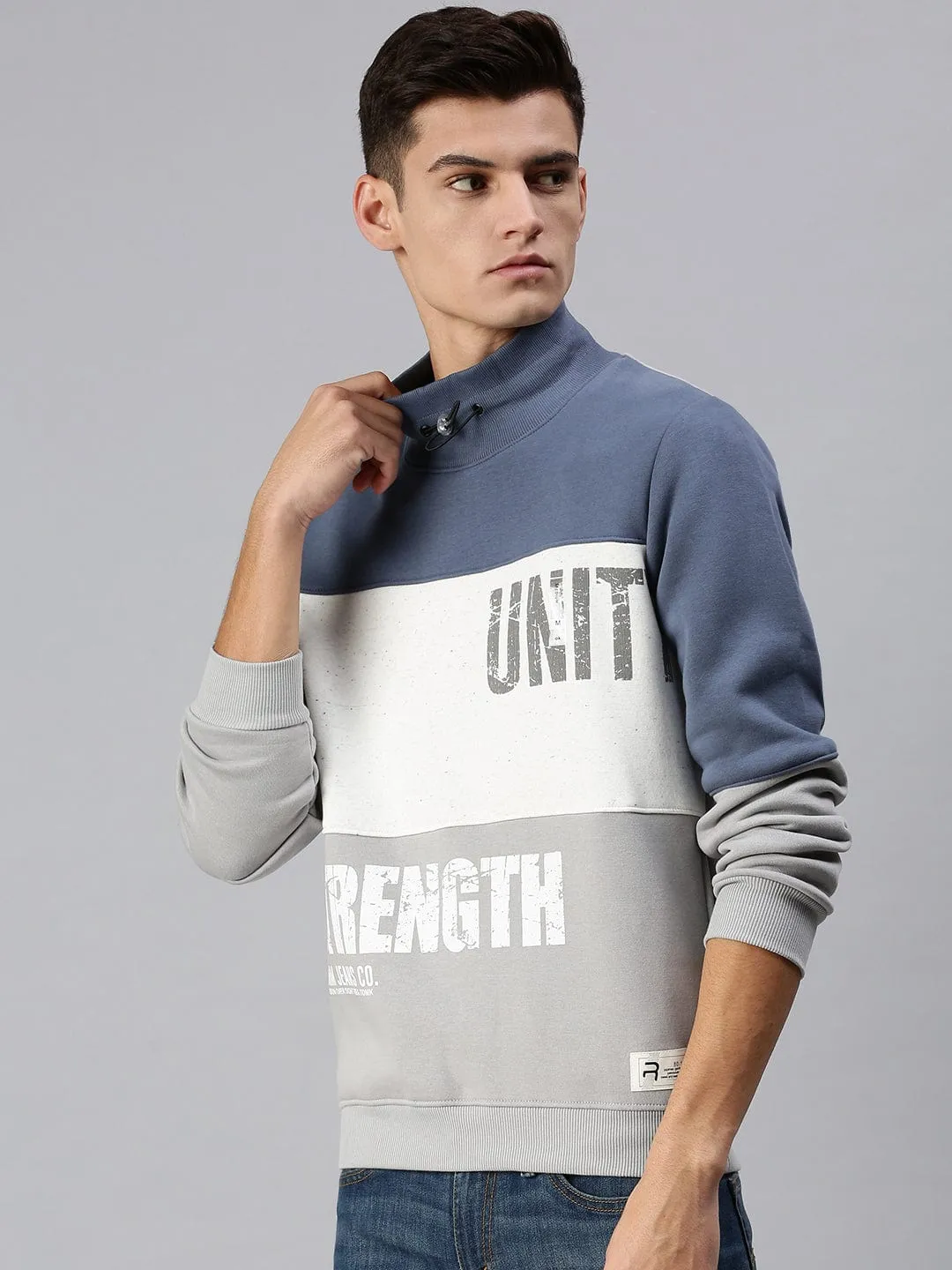 Men Blue Colourblocked Sweatshirt