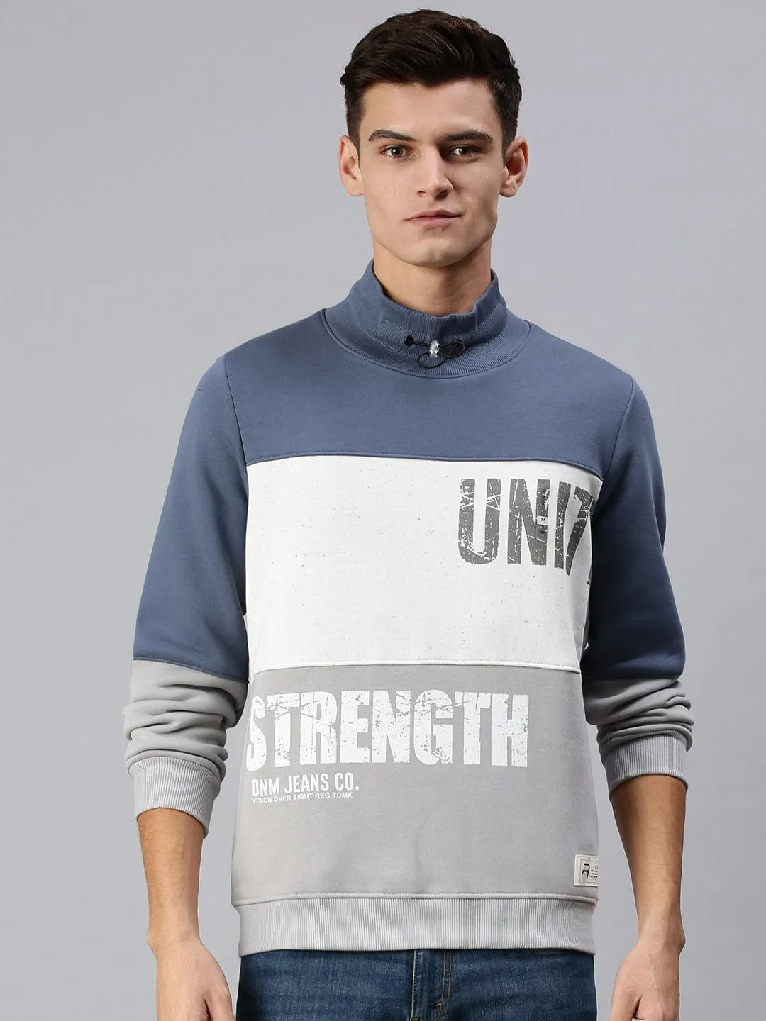 Men Blue Colourblocked Sweatshirt