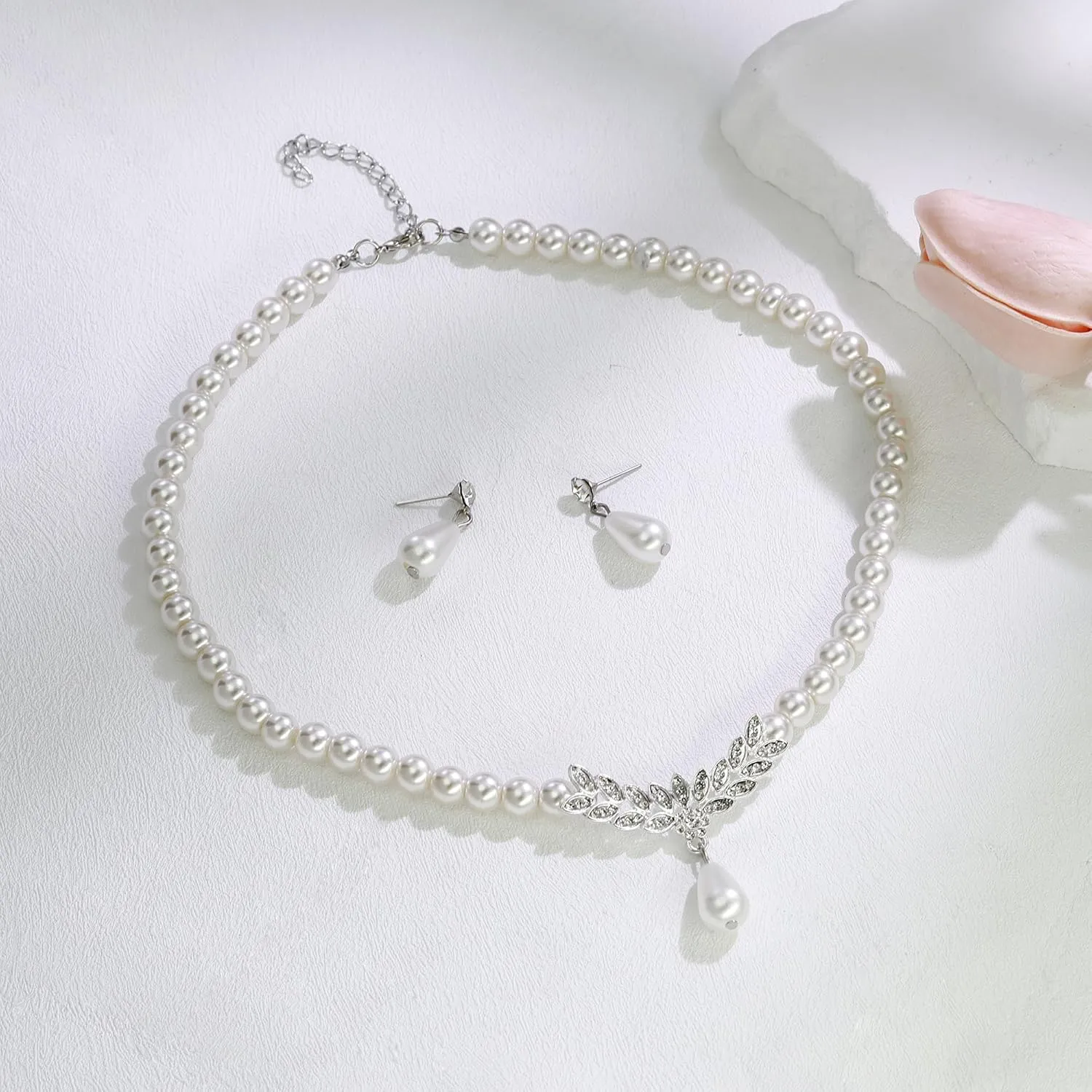 Pearl Necklace and Earrings Set, Bracelets Sets Simulated Pearl Bride Wedding Jewelry Set Accessories Wedding Necklace Jewelry Silver Gold Birthday Jewelry for Women
