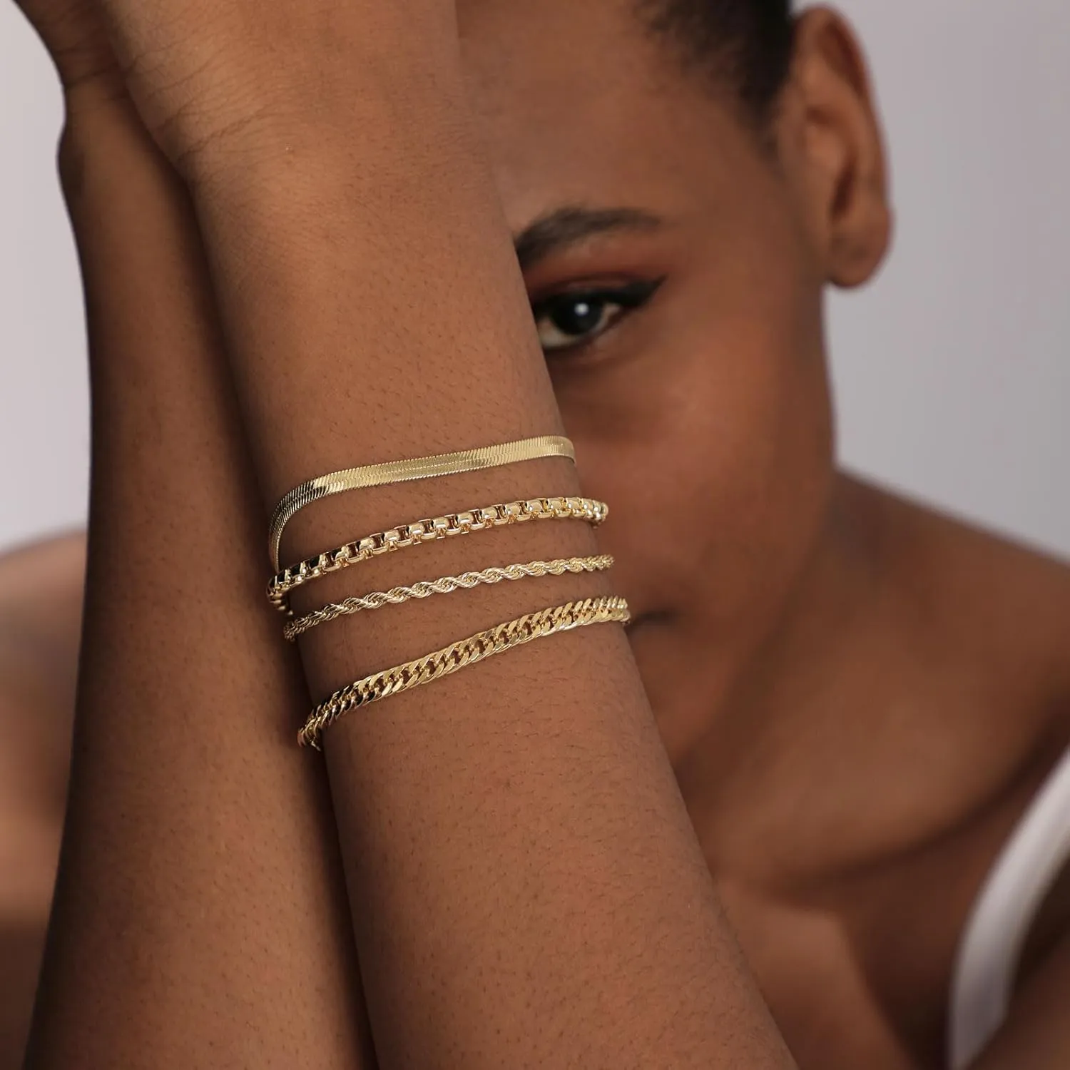 Tasiso Gold Bracelets for Women 14K Gold Jewelry for Women Cute Heart Beaded Bracelets for Women Lip Cuban Link Paperclip Chain Anklet Dainty Bracelet Pack Gifts for Women Girls